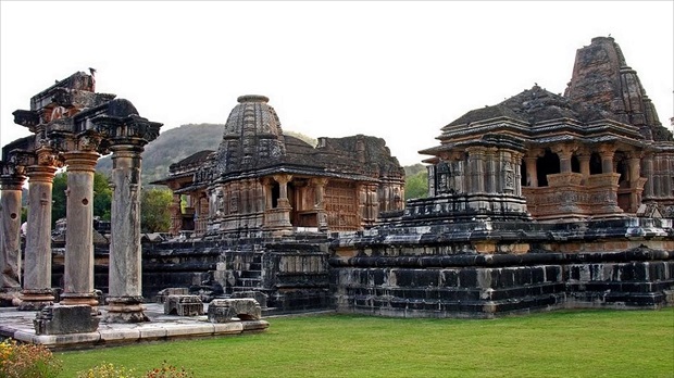 Eklingji Temple - Tourist place near Udaipur