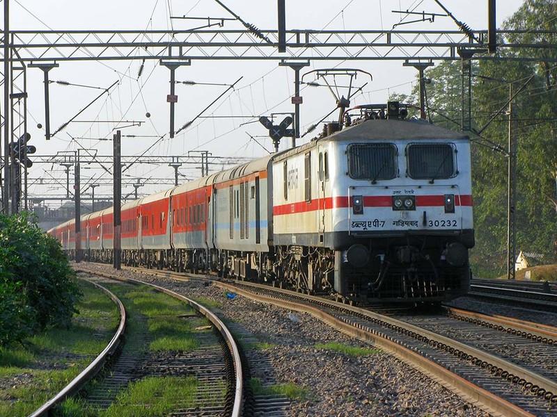 Interesting Facts About Rajdhani Express