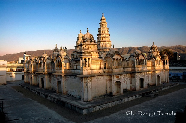 Old Rangji Temple - Temples in Pushkar