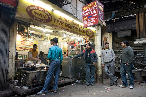 Parathe wali gali - Famous food joints in Delhi