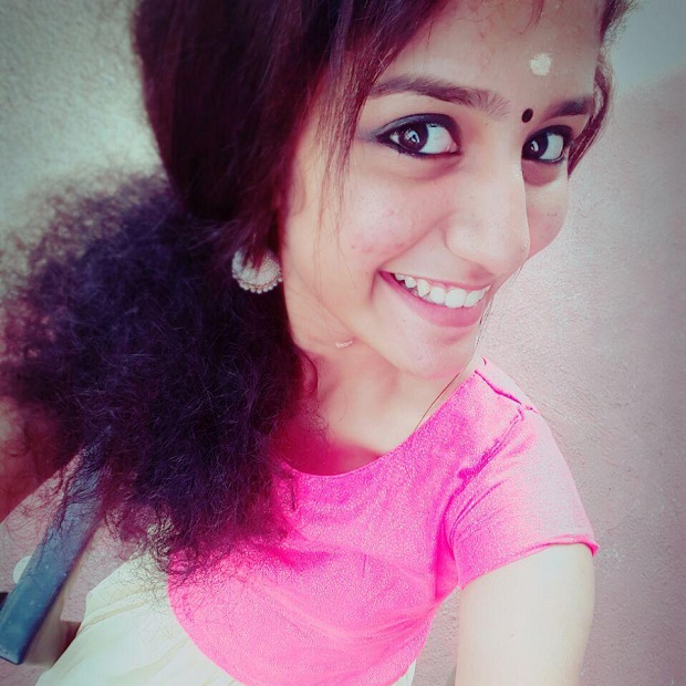 Priya Prakash Varrier selfie
