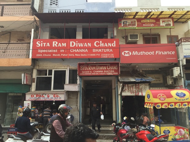 Sita Ram Diwan Chand - Yummy street food in Delhi