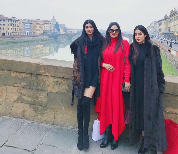 Sridevi with her daughters Janhvi and Khushi