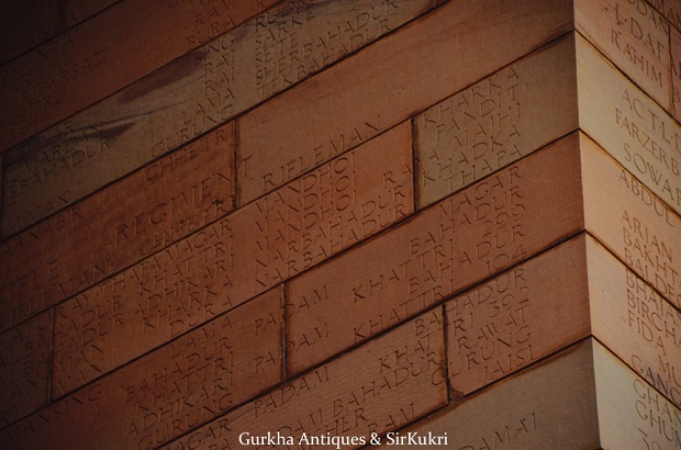 inscriptions on india gate