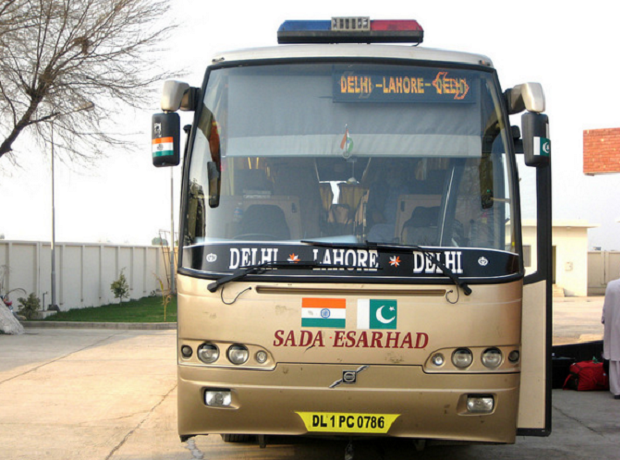 Delhi-Lahore bus by DTC