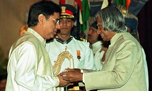 Jagjit Singh With Padma Bhushan Award