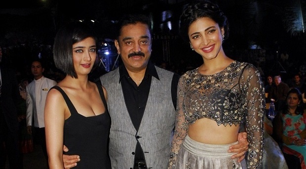 Kamal Haasan with daughter Shruti and Akshara