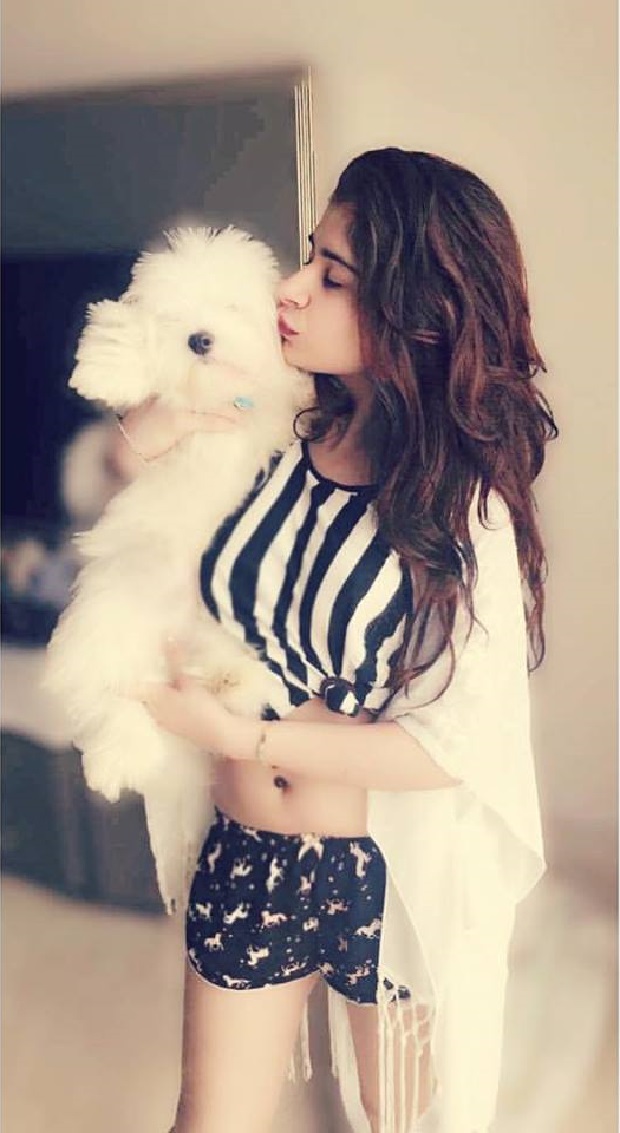 rabia-sidhu-with-puppy