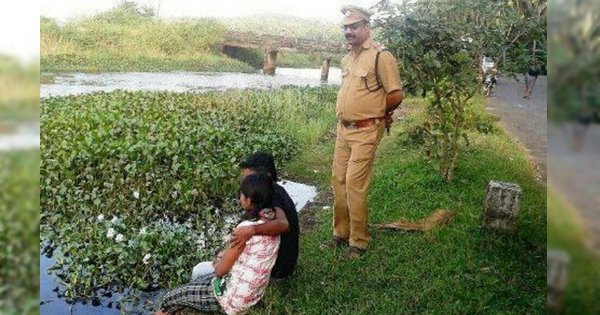 15 Photos Which Prove Indian Police Are The Coolest In The World