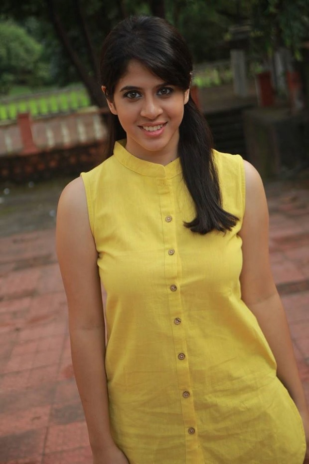 Remember Fruity From 'Sonpari'? She's All Grown Up And Her Hot