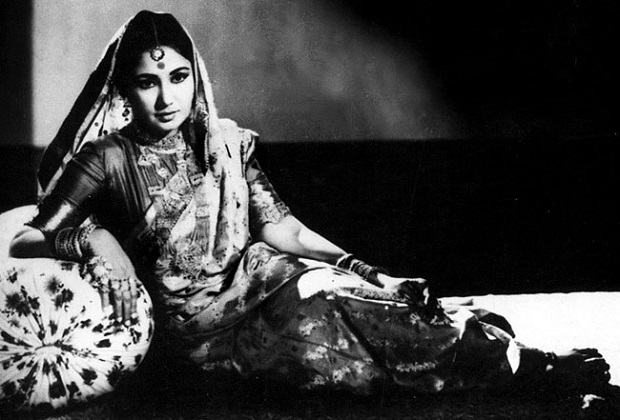 Beragama Islam, 7 Seleb Bollywood Ganti Nama Dengan Unsur Hindu | Halaman 2