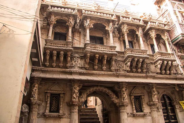 Pols of Old City - Things to see in Ahmedabad