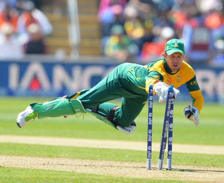 AB de Villiers wicket keeping