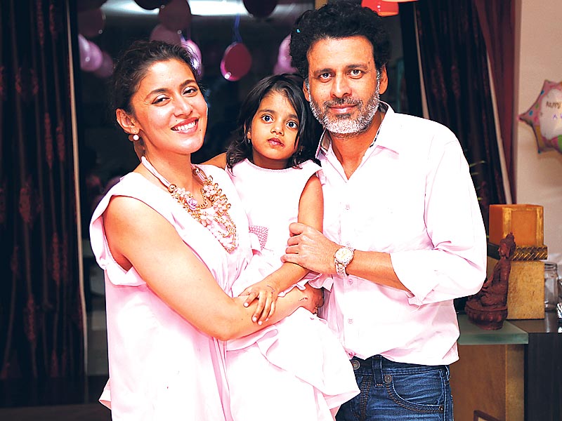 Manoj Bajpayee with Wife Neha and daughter