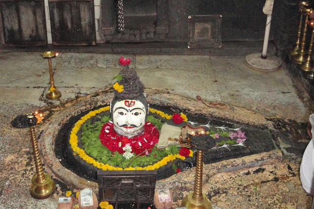 Trimbakeshwar Jyotirlinga, Nasik, Maharashtra