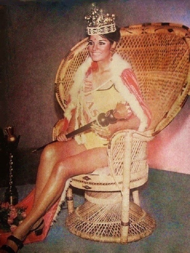 Zeenat Aman Miss Asia Pacific 1970