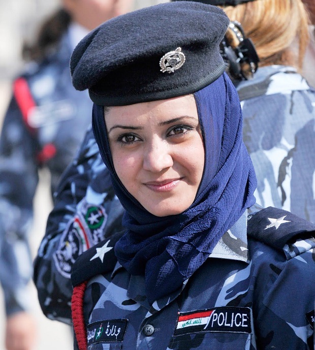 hot Iraq police officer