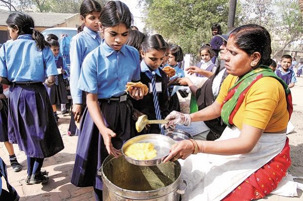 midday meal workers