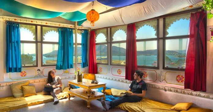 Best Backpackers Hostels In India