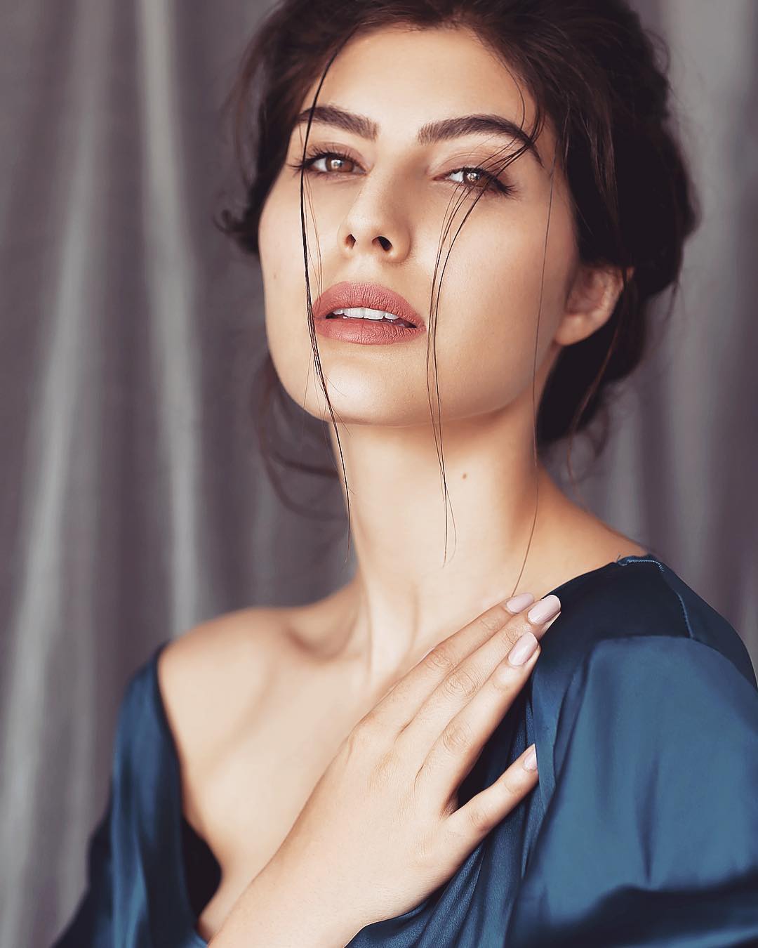 Elnaaz Norouzi Gorgeous
