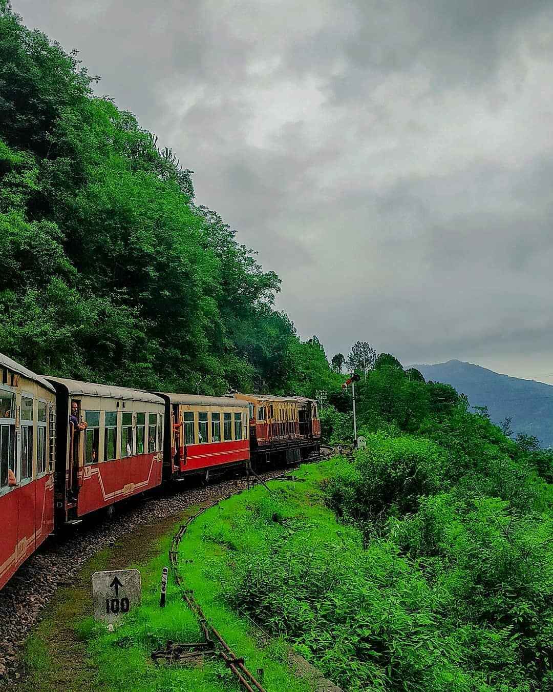Kalka Shimla Railway- Himalayn Queen