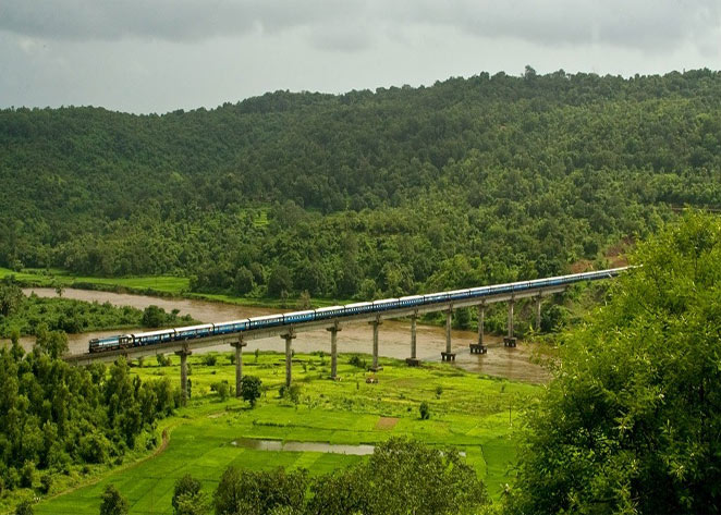 Mandovi Express Mumbai-Goa route