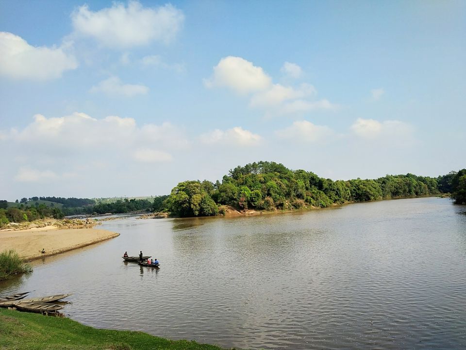 Nongkhnum biggest river island