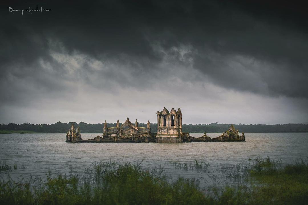 Shettihalli Church - submerged church