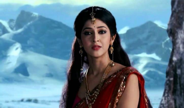 Sonarika Bhadoria as Parvati in devon ke dev mahadev