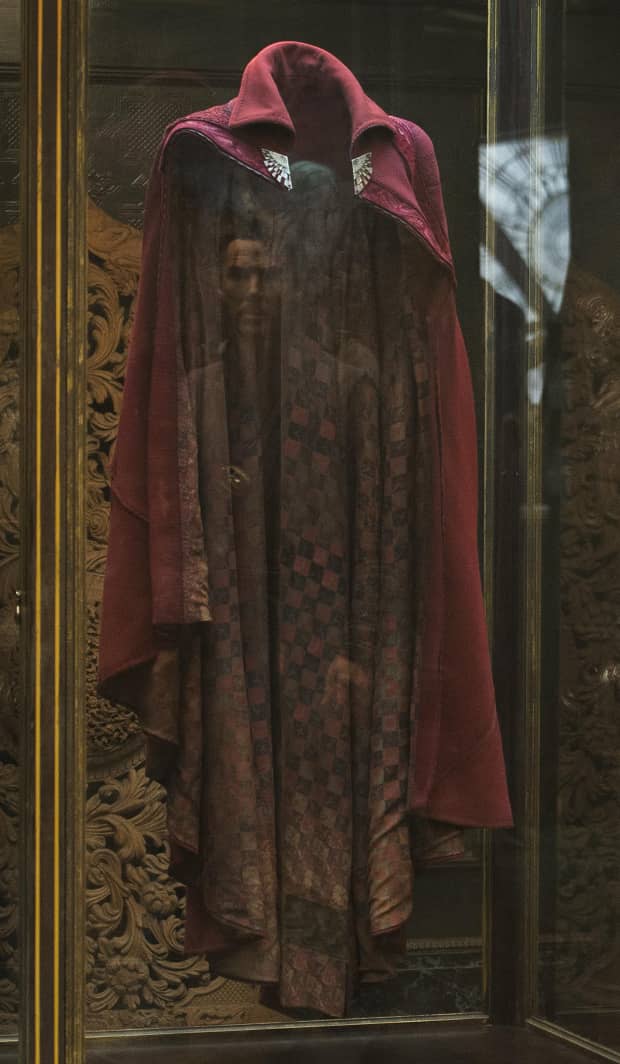 The Cloak Of Levitation Power