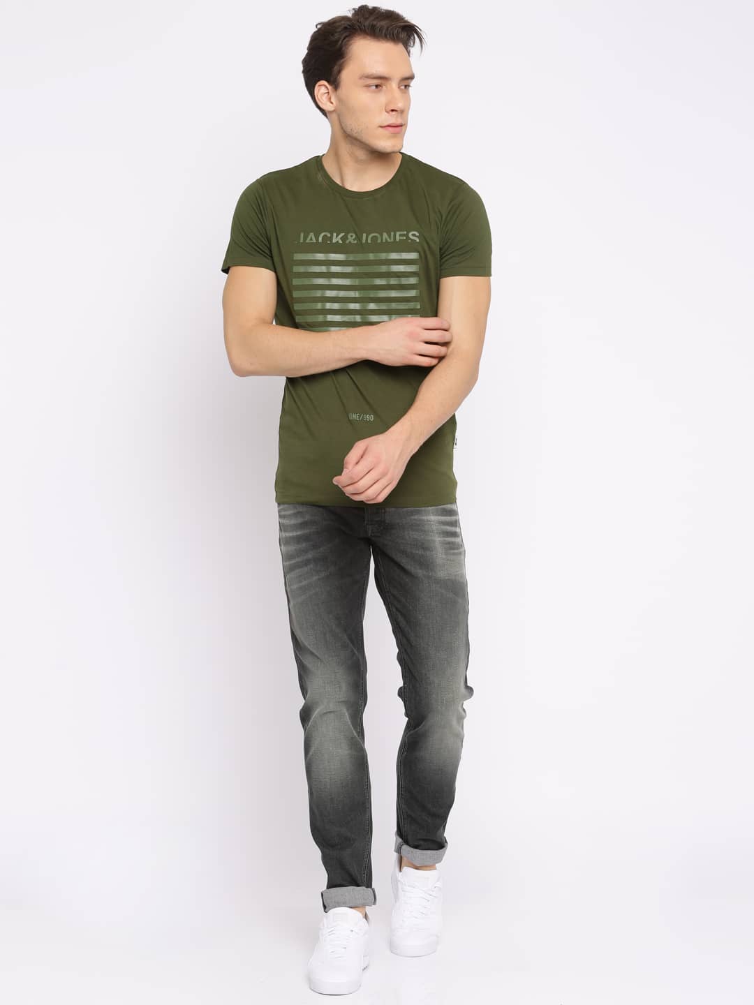 guy wearing Relaxed jeans