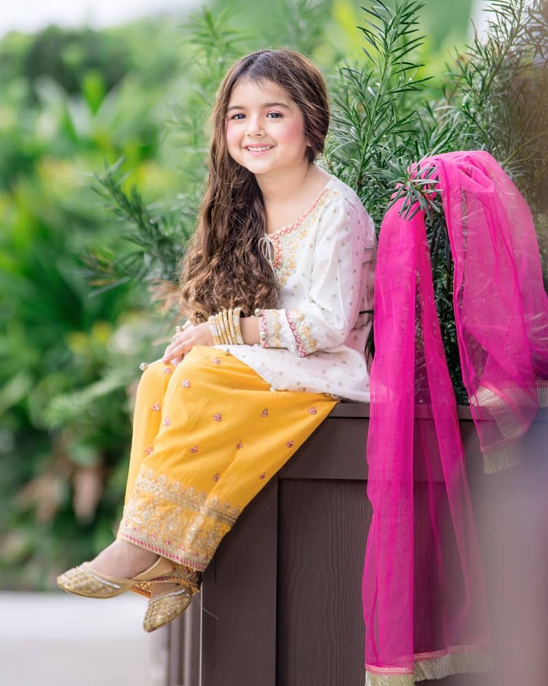 Cute Pakistani Girl