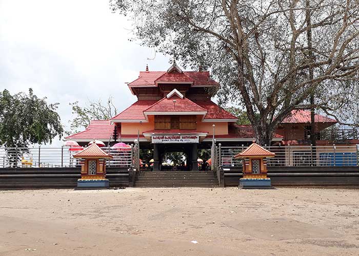 Poruvazhy Peruviruthy Malanada - Duryodhana Temple