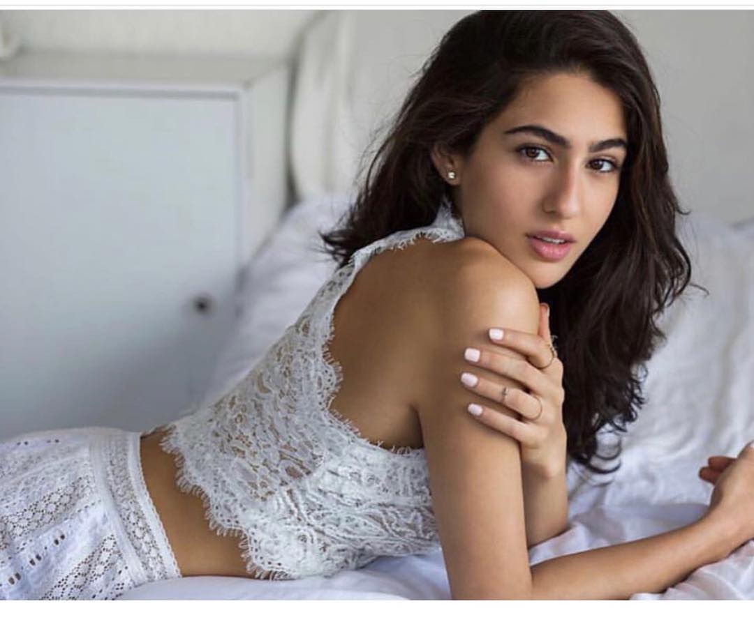 Sara Ali Khan Photos