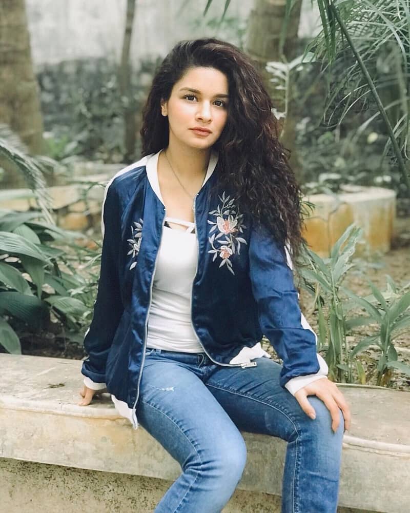 Avneet Kaur Wardrobe Girls