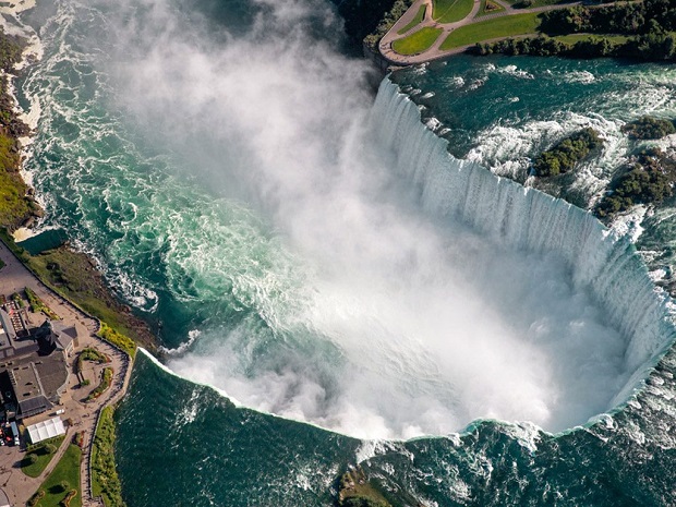 Niagra Falls canada