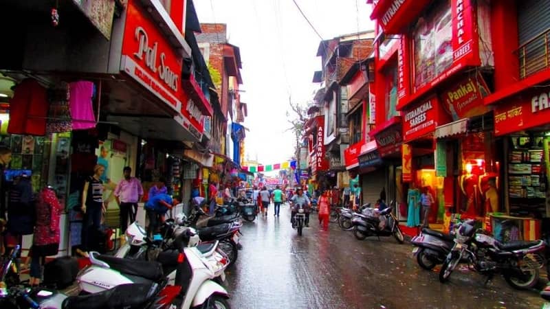 Best Shopping Markets in Dehradun- Paltan Bazaar