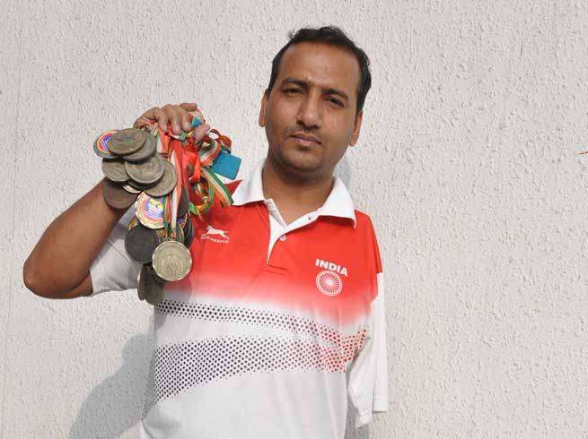 Bharat Kumar para-swimmer