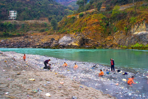 Hot spring in Shimla Tattapani