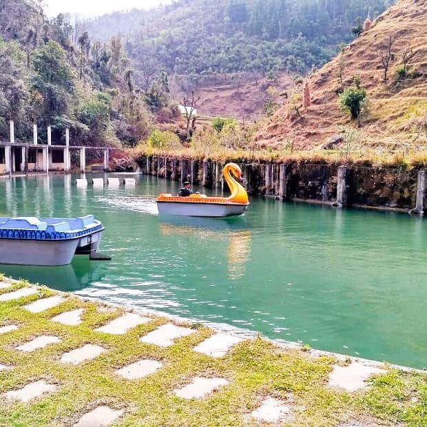 Lakes in Mussoorie - Lake Mist