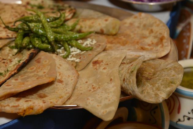 Late night street food in Delhi AIIMS paranthe walla