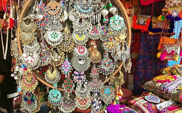 Sarojini Nagar Accessories