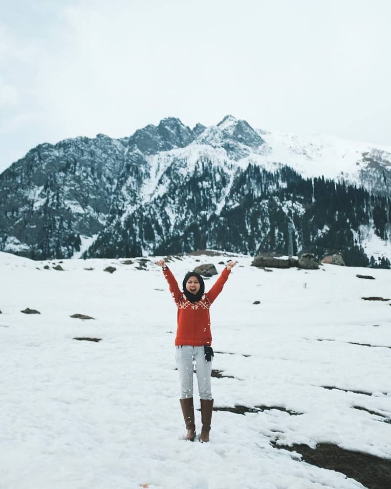 Snowfall in Sonmarg Jammu and Kashmir