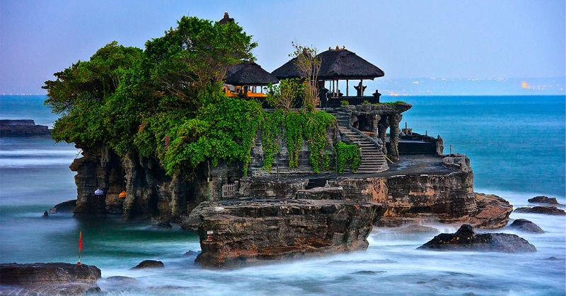 Temple in Indonesia Tanah Lot