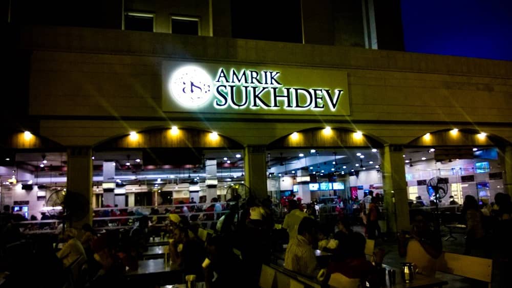 16 Places Where You Can Get Midnight Food In Delhi