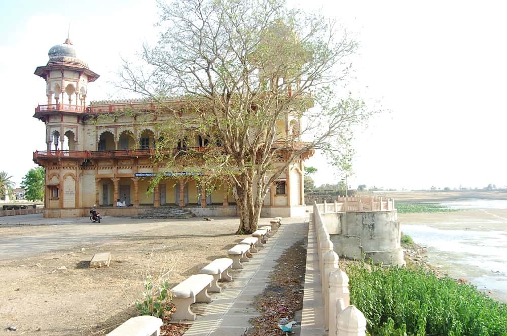 Jhalarpatan Rajasthan - Damodar Rao Rani Laxmi Bai Son