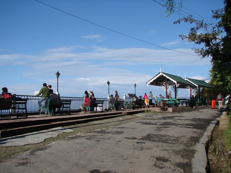 tourist places near mall road darjeeling