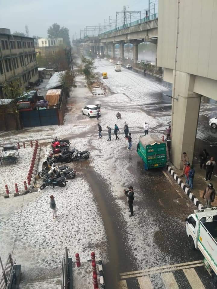 Hailstorm in NCR Delhi