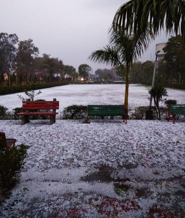 hailstorm in Noida