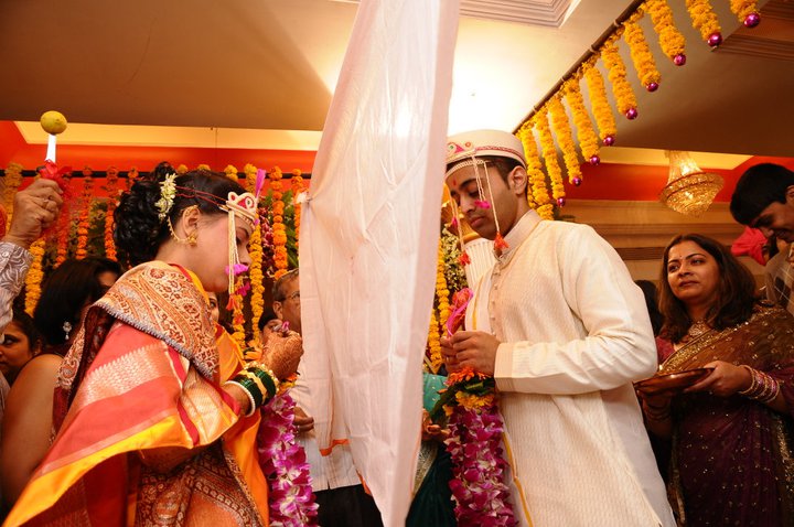 Maharashtrian weddings - Antrapat
